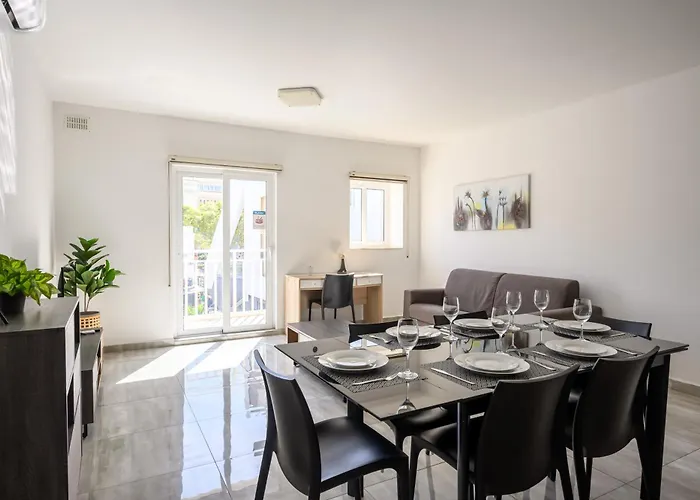 Homestay F9 1, Private Double With Private Bathroom In Shared Flat Msida