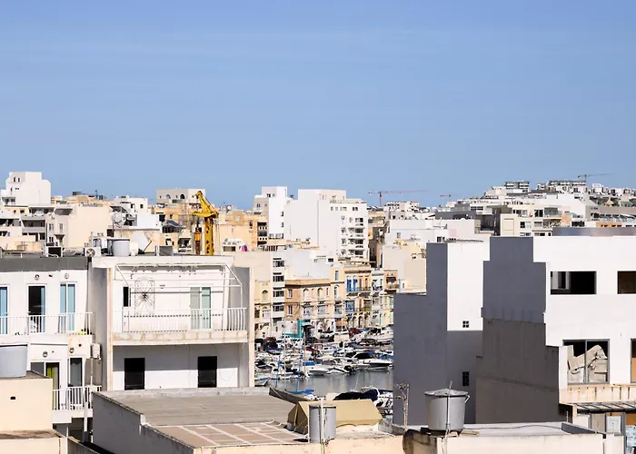 F9 1, Private Double With Private Bathroom In Shared Flat Msida