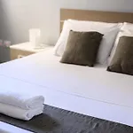 F9 1, Private Double With Private Bathroom In Shared Flat