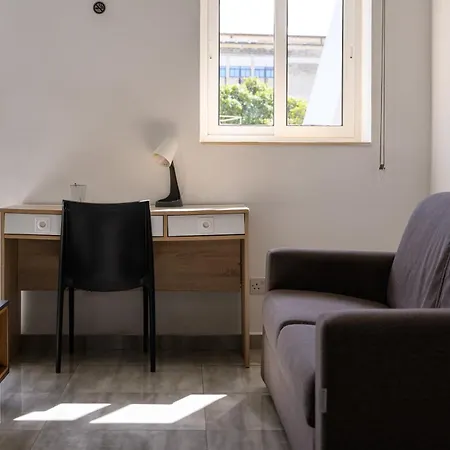 F9 1, Private Double With Private Bathroom In Shared Flat Msida