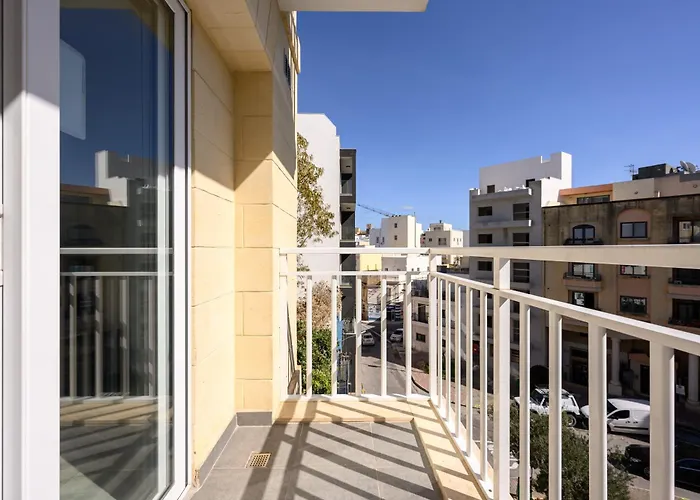 F9 1, Private Double With Private Bathroom In Shared Flat Msida