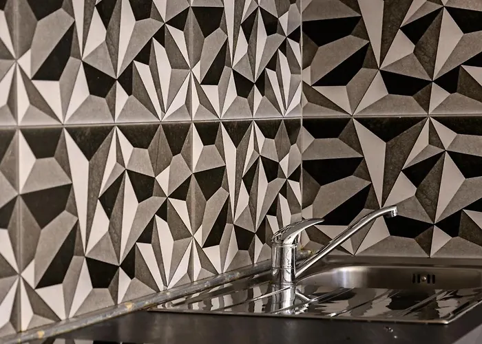 Habitación en casa particular F9 1, Private Double With Private Bathroom In Shared Flat